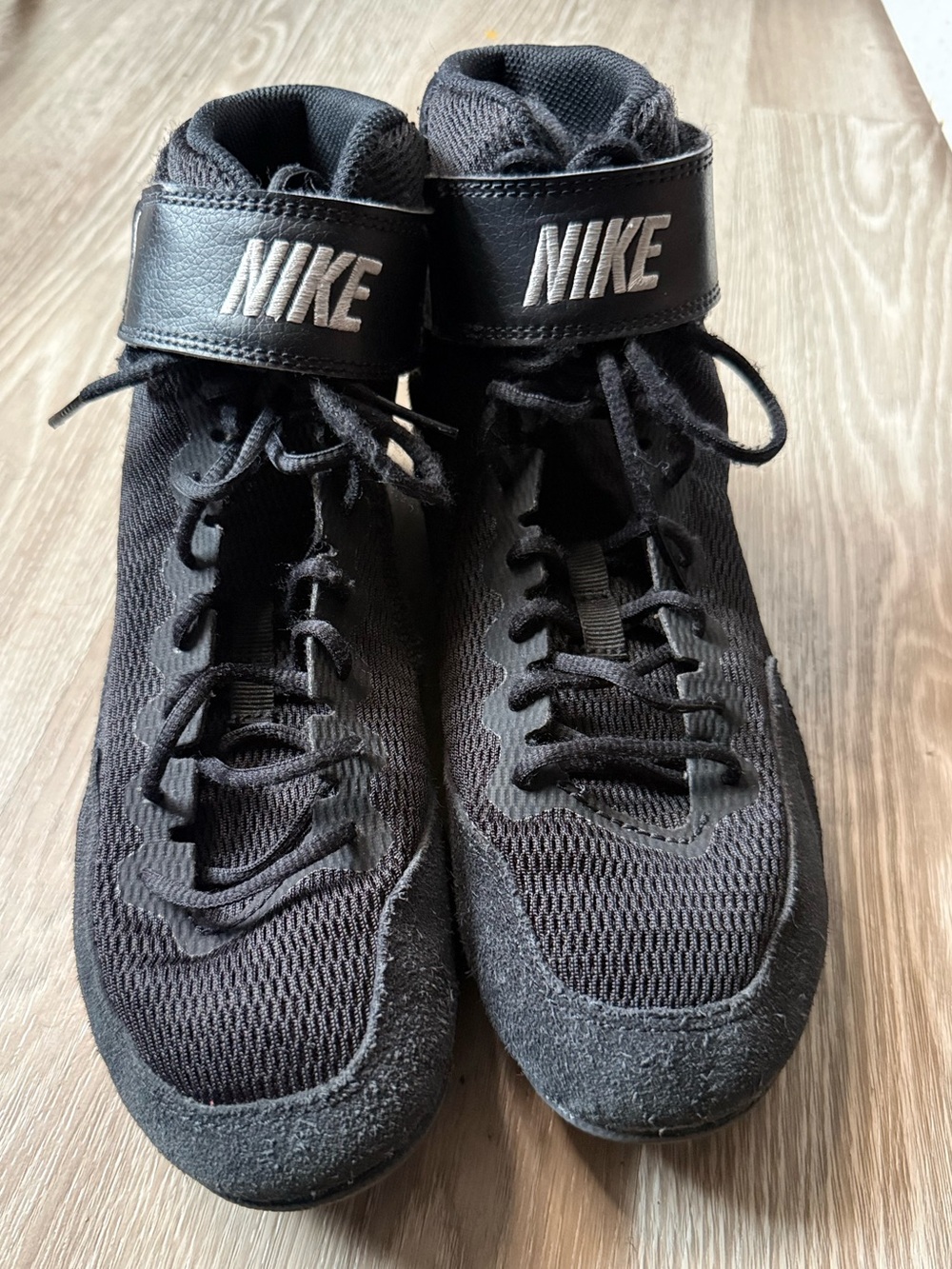 Nike Men’s SpeedSweep VIII Wrestling Shoes Sz 7.5
